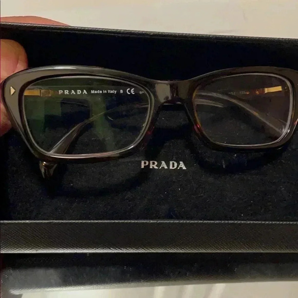 Prada eyeglass new condition with the case - Picture 9 of 16
